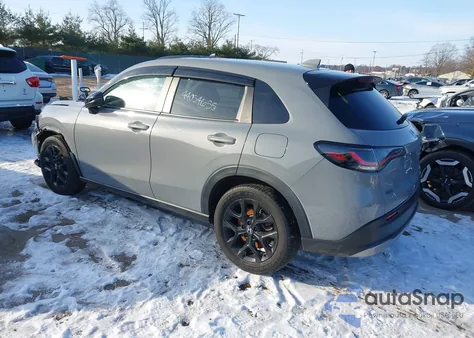 2023 Honda Hr-V Awd Sport z USA, uszkodzony, nr VIN 3CZRZ2H57PM712838